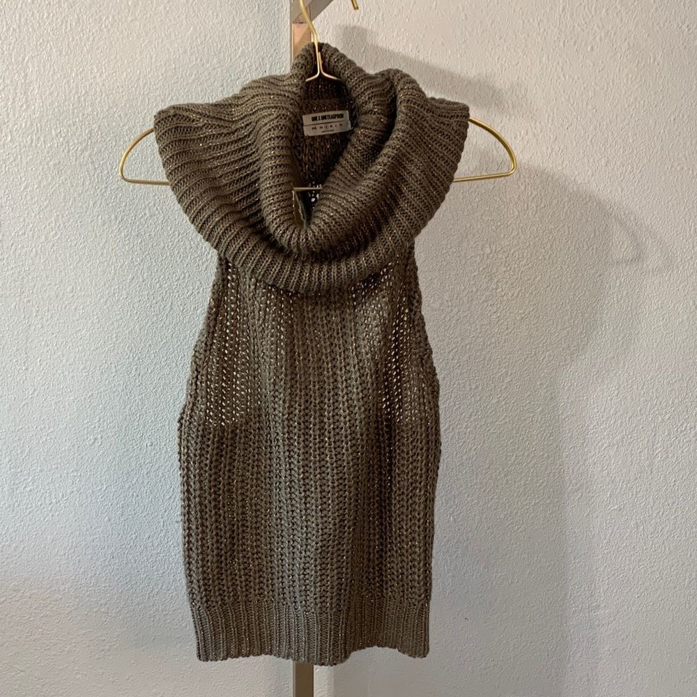 One X Teaspoon- Brown Knit Cowl Neck Sweater- Size Small